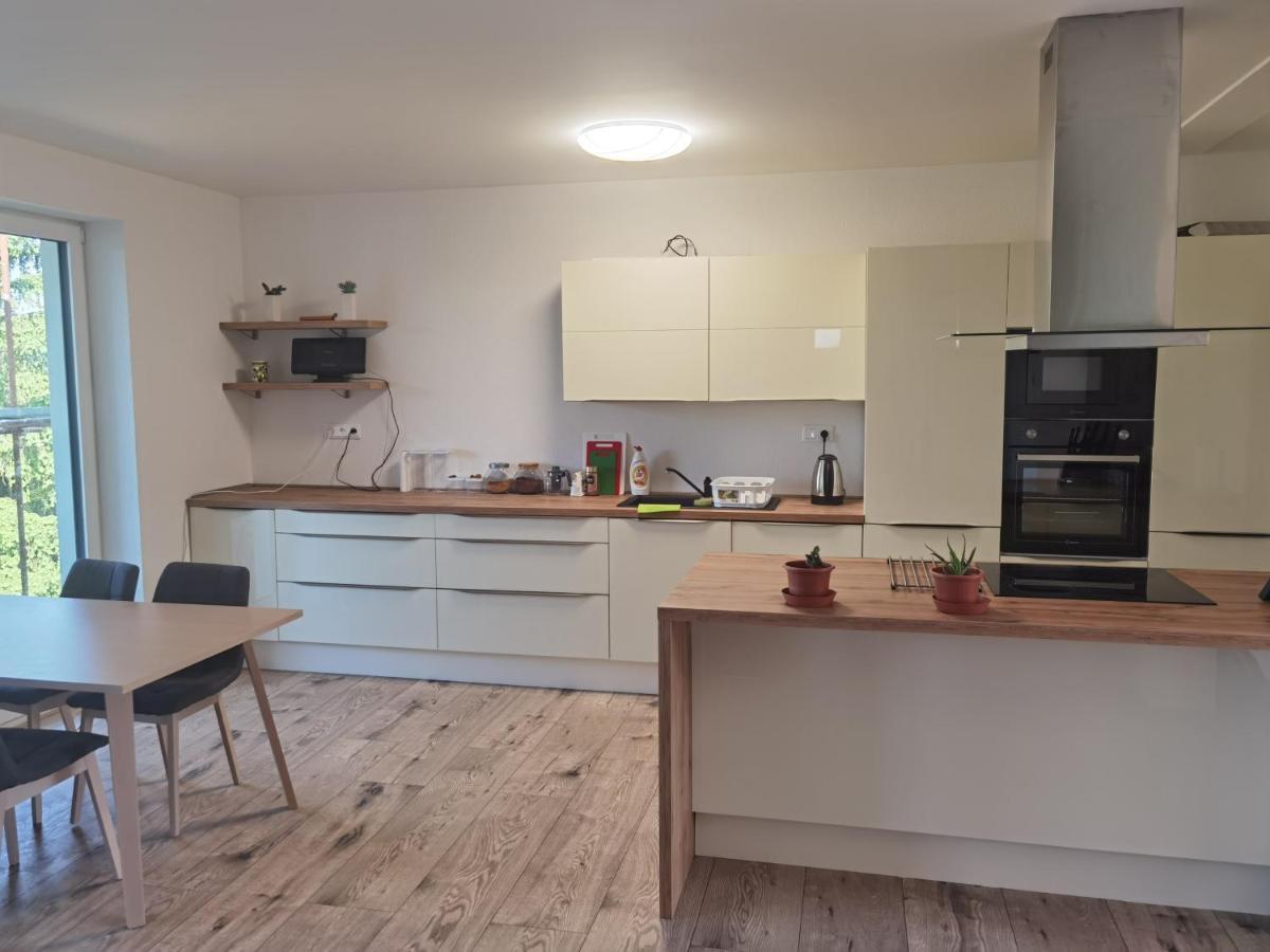 Sunset House Piestany Cervena Veza Apartment Banka Екстериор снимка