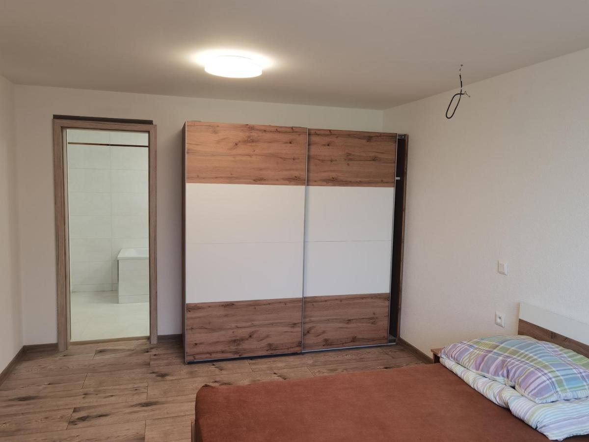 Sunset House Piestany Cervena Veza Apartment Banka Екстериор снимка