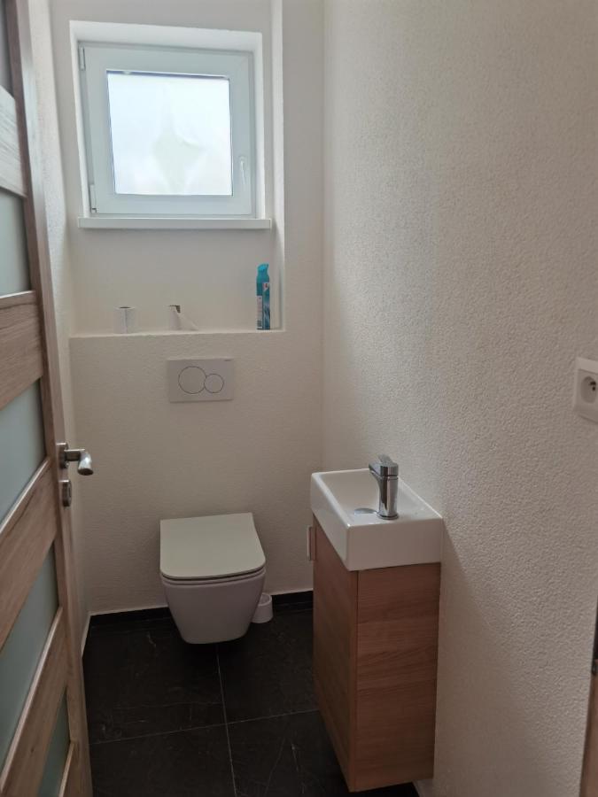 Sunset House Piestany Cervena Veza Apartment Banka Екстериор снимка